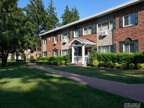 unlisted-address, Hauppauge, NY 11788 - photo 1