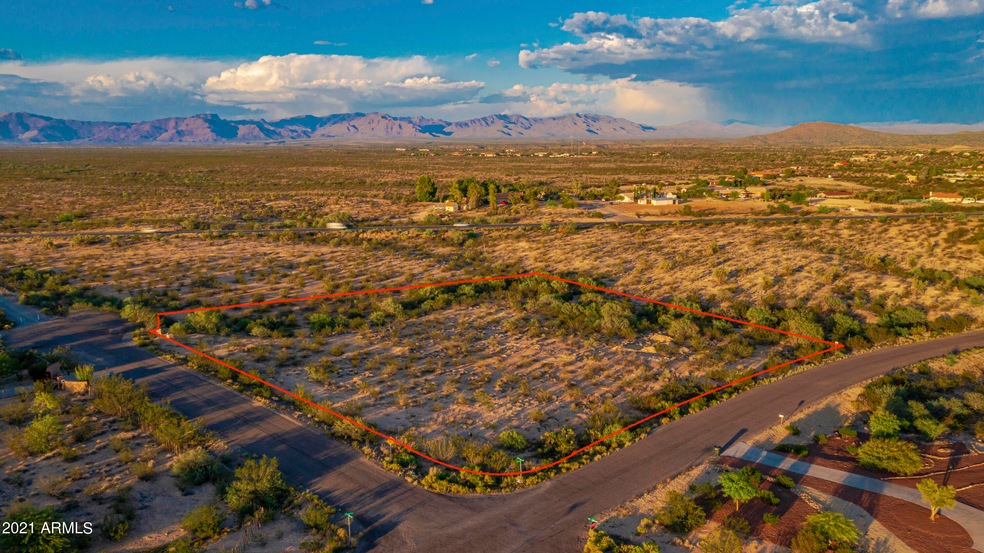 21280 W Vista Royale Dr unit 21, Wickenburg, AZ 85390 - photo 1