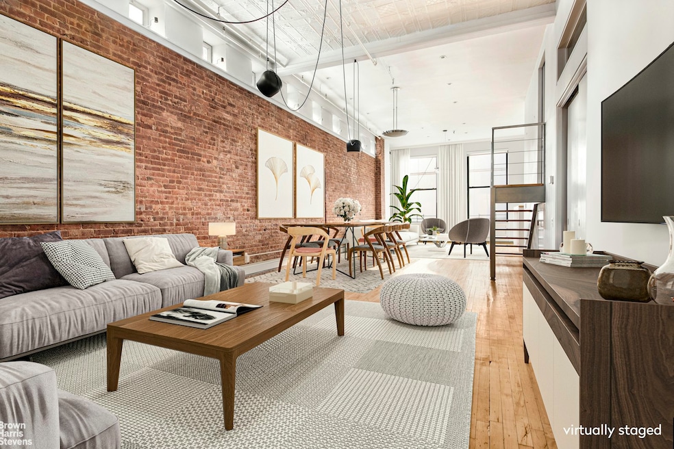 Sold $2,625,000 • Co-Listing Agent