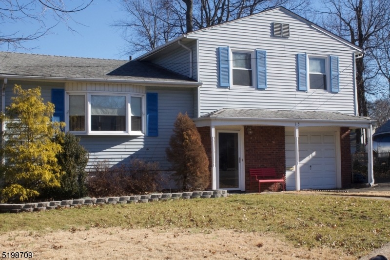 15 Elberson Ct, Union, NJ 07083 - photo 1