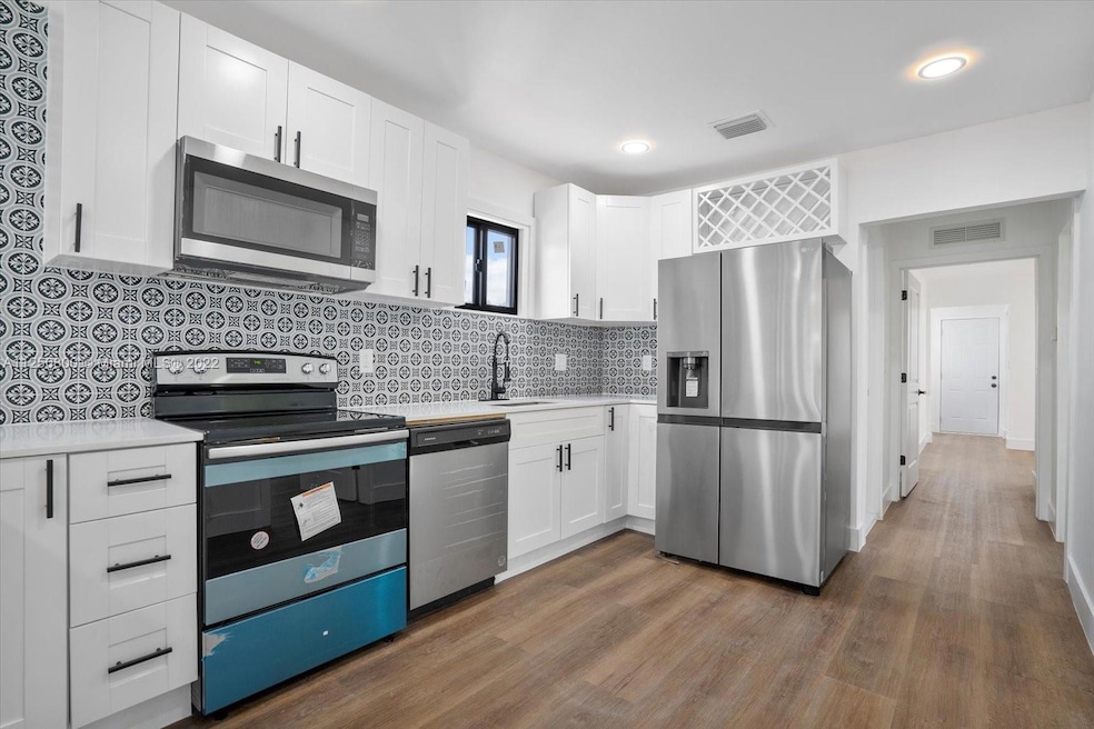 Sold $425,000 • Co-Listing Agent