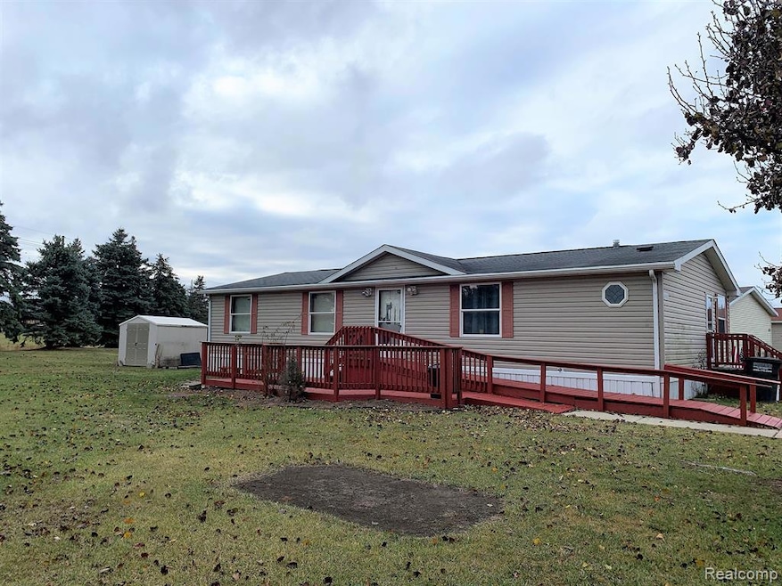 9003 W Timberview Dr, Newport, MI 48166 - photo 1