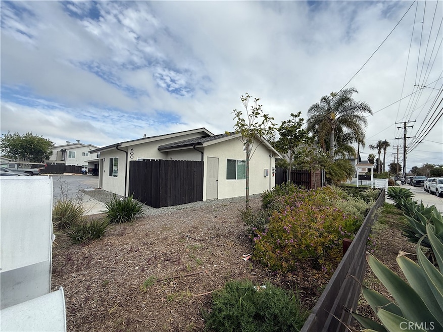 600 Hamilton St unit A, Costa Mesa, CA 92627 - photo 1