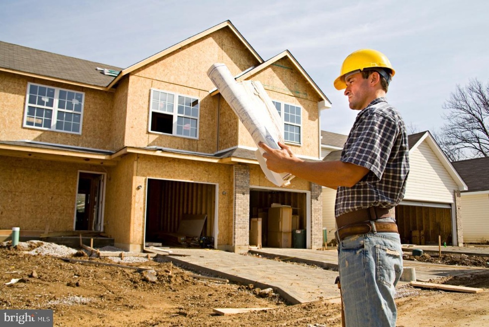 2202 Acorn Ct unit 8, Slatington, PA 18080 - photo 1