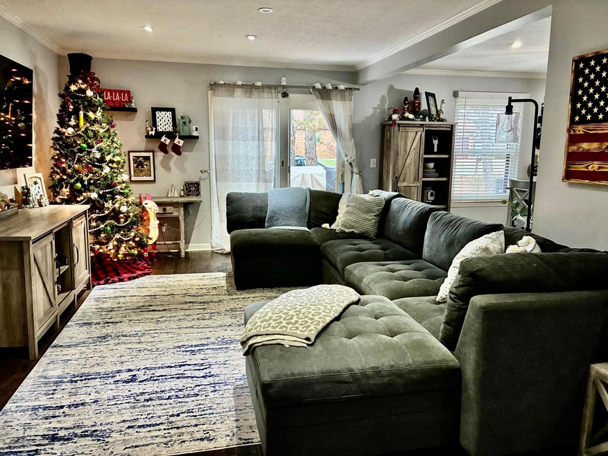 2800 Overview Ct unit 2800B, Columbus, OH 43231 - photo 1