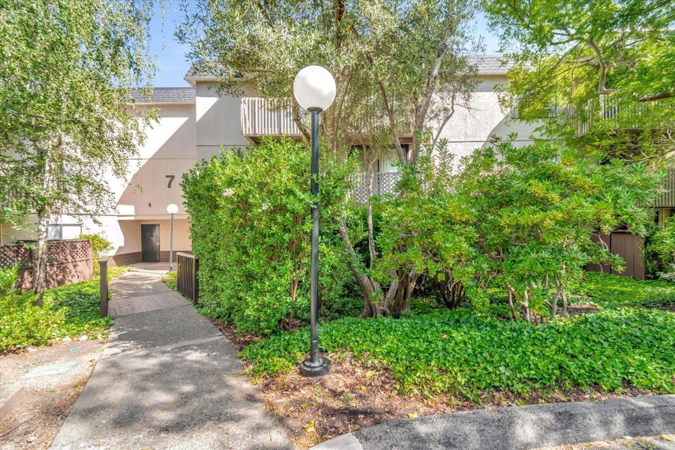 7127 Shelter Creek Ln Unit 7127  