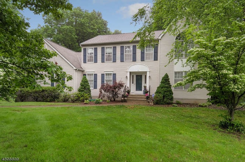 10 Memory Ln, Randolph, NJ 07869 - photo 1