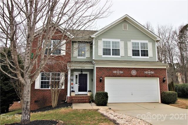 3220 Wicklow Ln, Clover, SC 29710 - photo 1