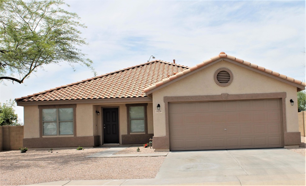 Beautiful Exterior on corner lot!