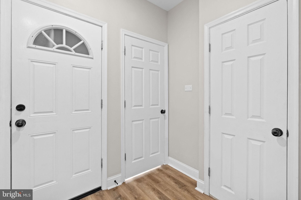 22 N Front St, Darby, PA 19023 - photo 1