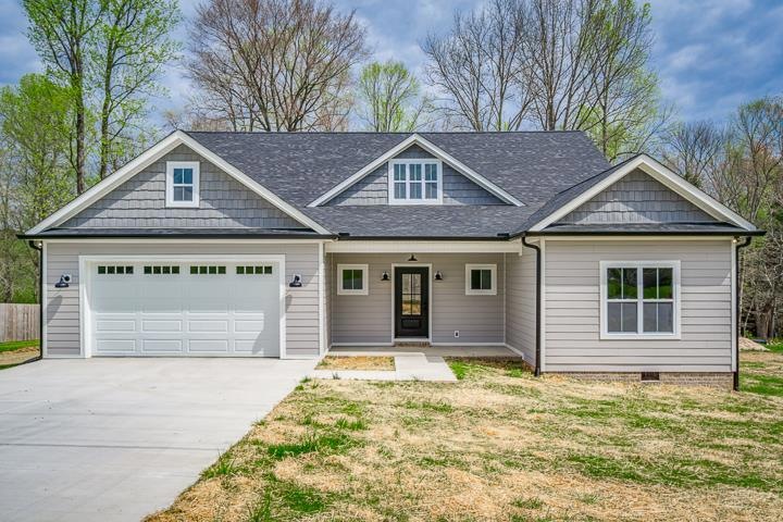 1975 Eagle Landing Dr, Cookeville, TN 38506 - photo 1