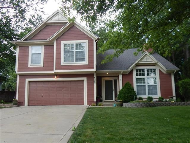 4928 Roundtree St, Shawnee, KS 66226 - photo 1