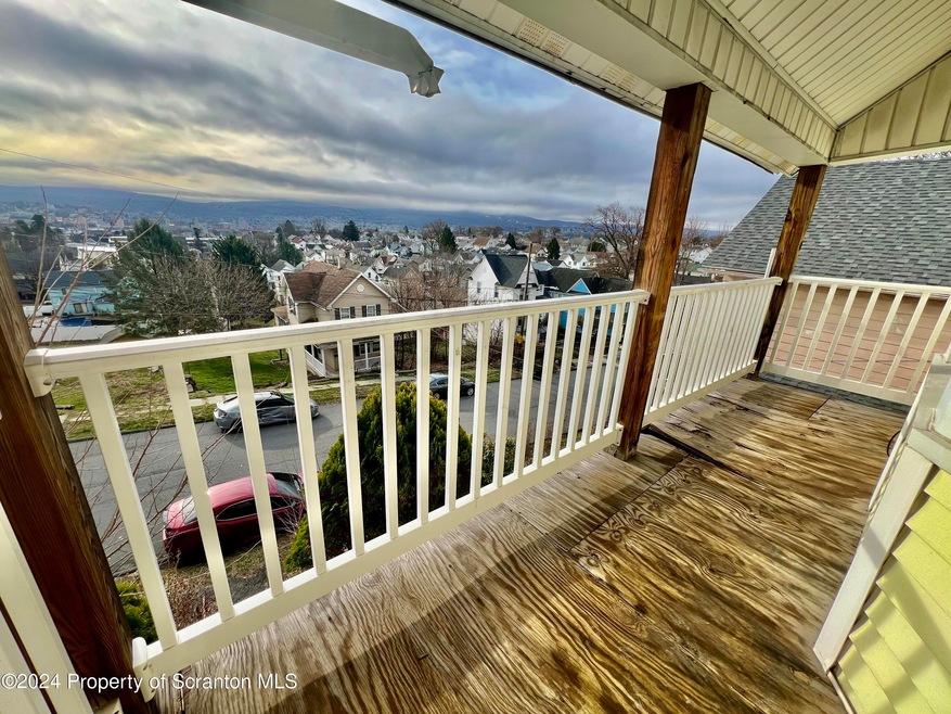 363 N Garfield Ave unit 3, Scranton, PA 18504 - photo 1