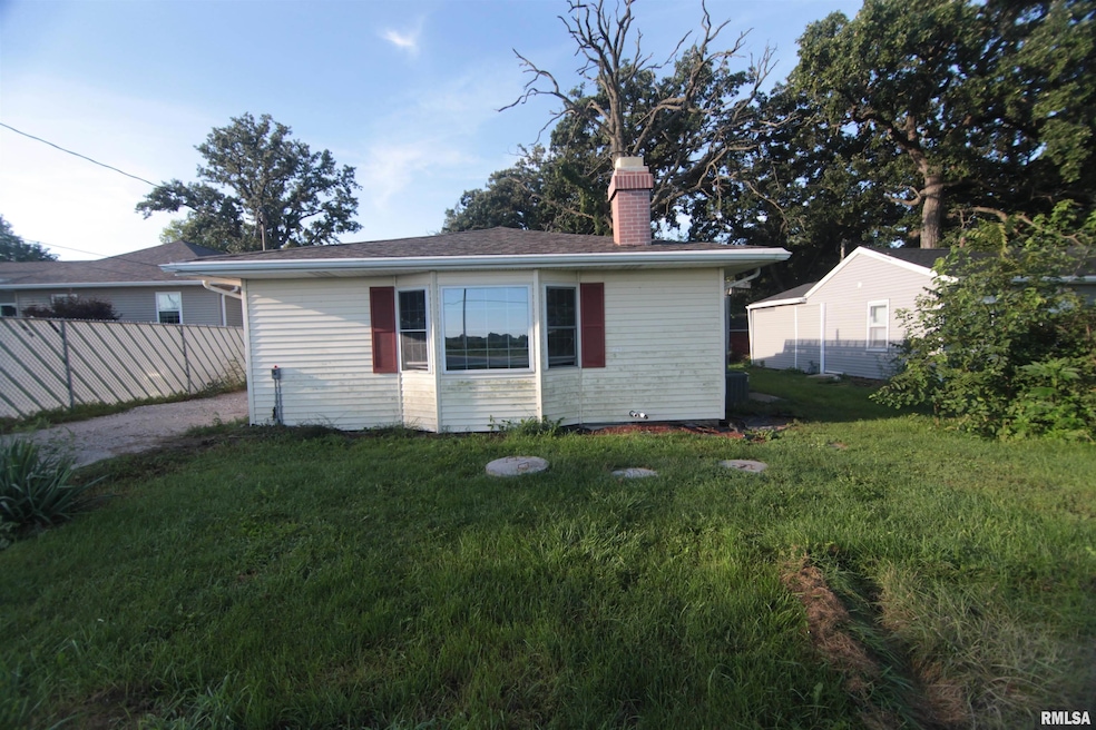 For Sale $149,900 • Co-Listing Agent