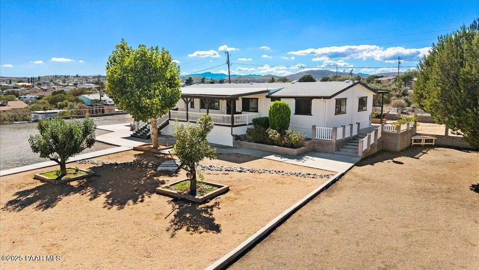 02-Aerial View Front Yard