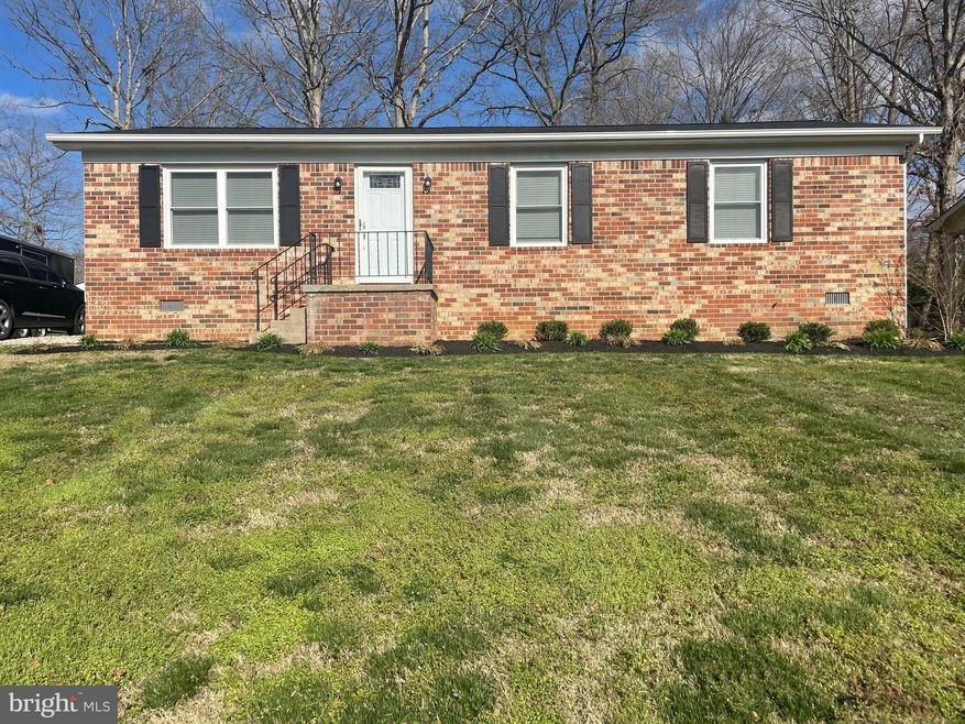 25972 Hills Dr, Mechanicsville, MD 20659 - photo 1