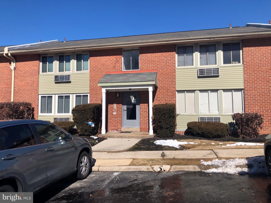 250 Tanglewood Ln unit B2, King of Prussia, PA 19406 - photo 1