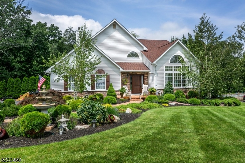 25 Fieldstone Dr, Sussex, NJ 07461 - photo 1