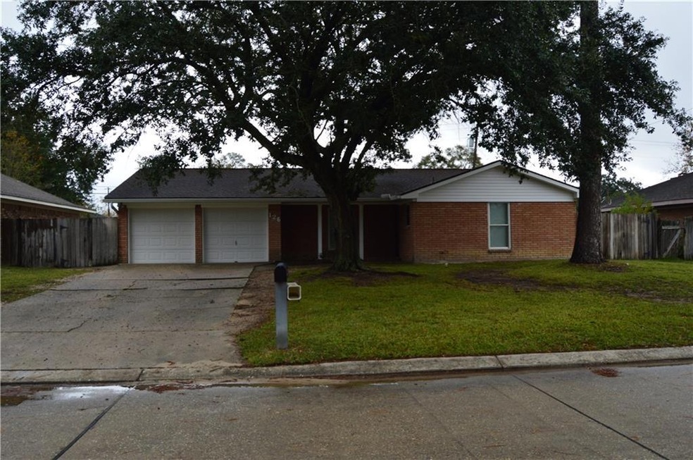 126 Cawthorn Dr, Slidell, LA 70458 - photo 1