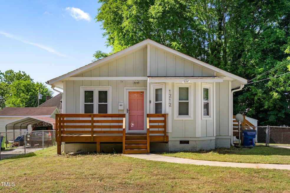 For Rent $1,900/month