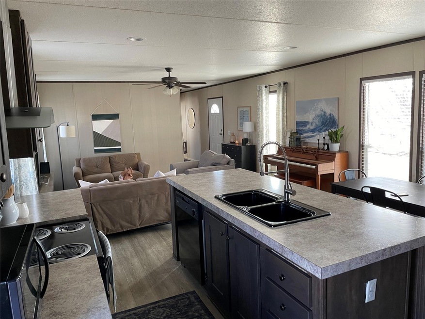 111 Cannon Ln, Knollwood, TX 75092 - photo 1