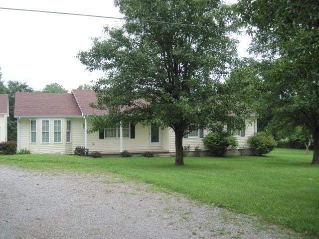 621 Keenon Rd, Harrodsburg, KY 40330 - photo 1