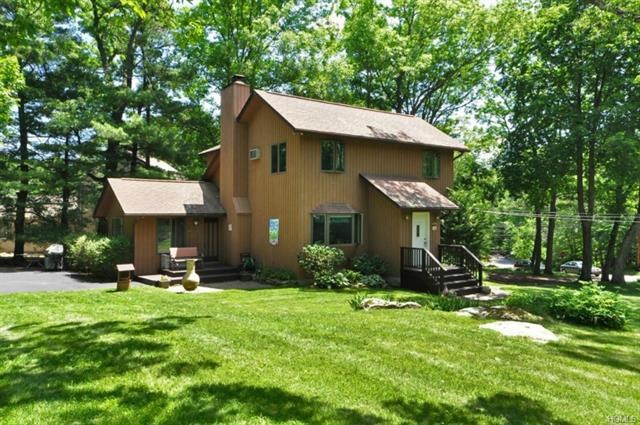 10 Starkey Rd, West Harrison, NY 10604 - photo 1