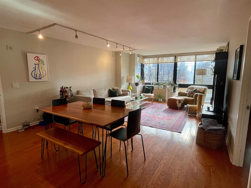 700 Grove St unit 3L, Jersey City, NJ 07310 - photo 1