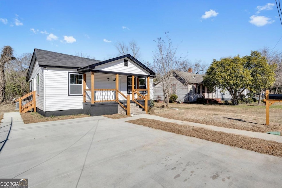 404 Benjamin St, Fort Valley, GA 31030 - photo 1