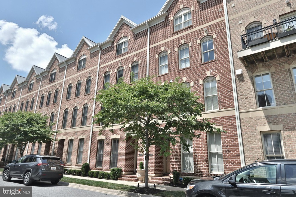 2612 Lighthouse Ln, Baltimore, MD 21224 - photo 1