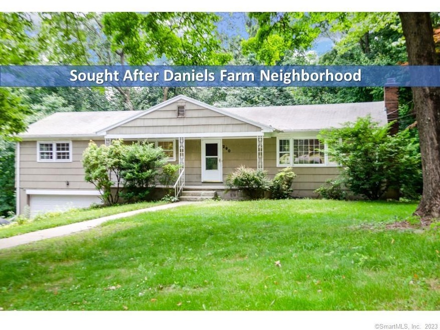 290 Beacon Hill Rd, Trumbull, CT 06611 - photo 1