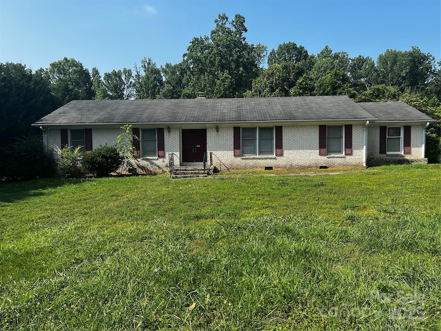 Under Contract $345,000