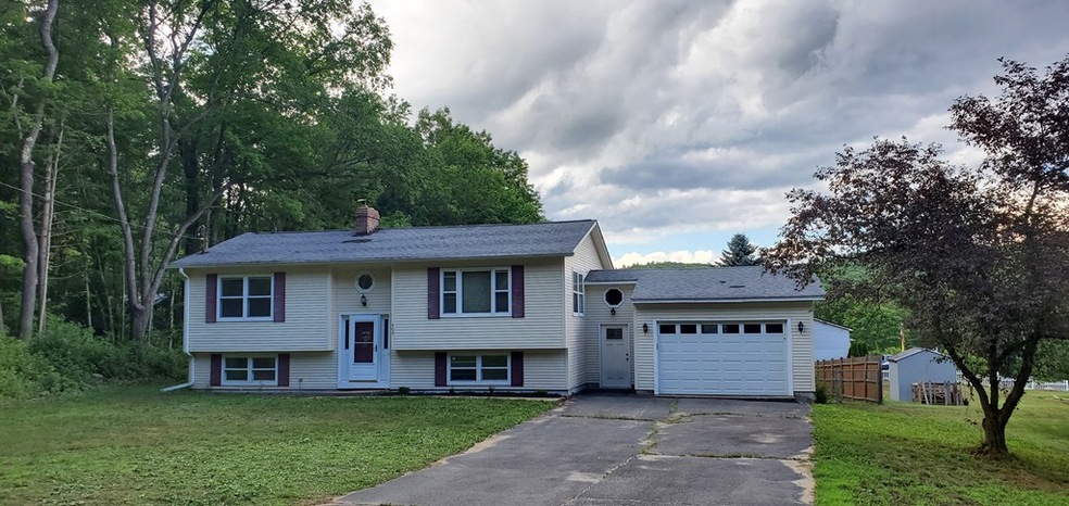 400 W River St, Orange, MA 01364 - photo 1