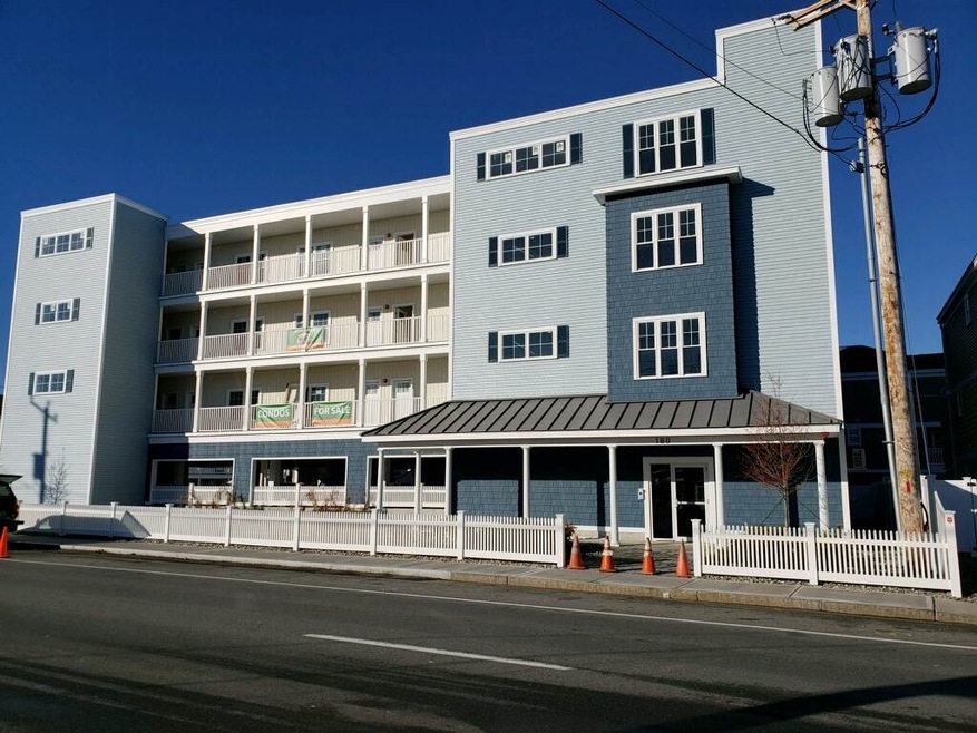 180 Ashworth Ave unit 104, Hampton, NH 03842 - photo 1