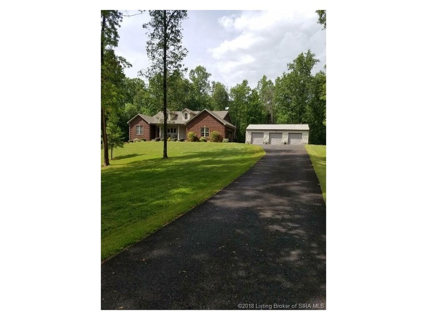 Long black top drive to your home!