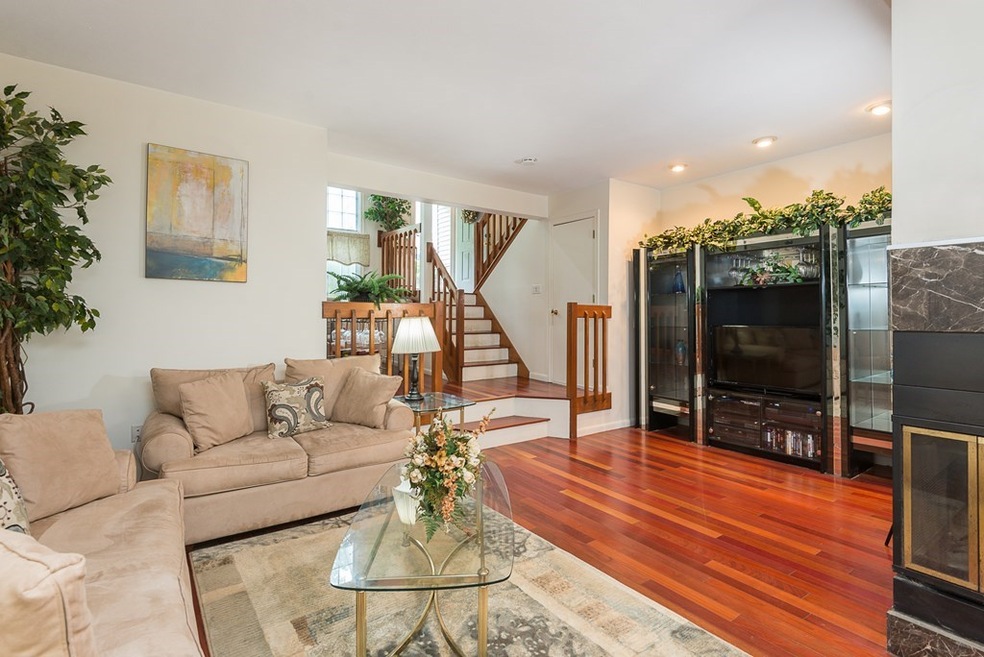 206 Tall Oaks Dr unit O, South Weymouth, MA 02190 - photo 1