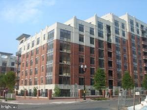 Clarendon 1021 unit 712, Arlington, VA 22201 - photo 1