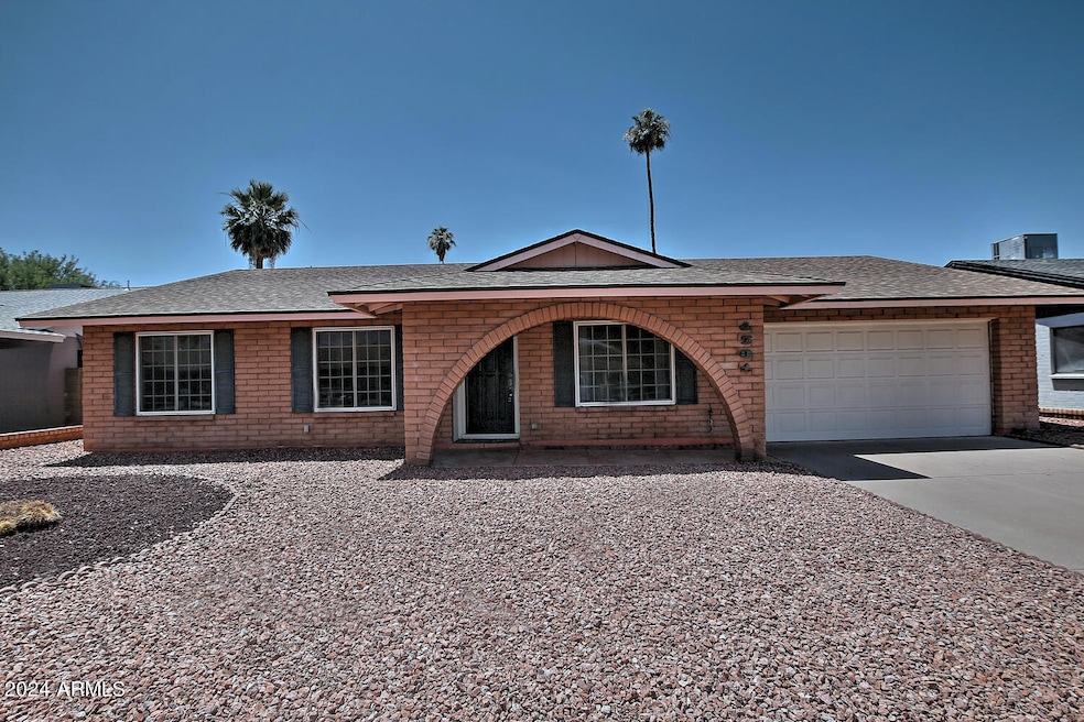4731 W Palo Verde Dr Glendale-large-002-