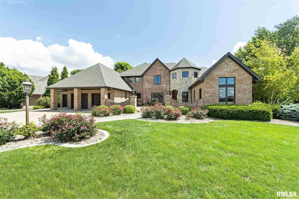 4818 N Weaverridge Blvd, Peoria, IL 61615 - photo 1