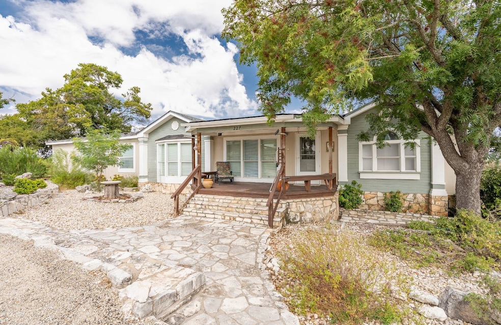 100 Quinn Ct unit 227, Fredericksburg, TX 78624 - photo 1