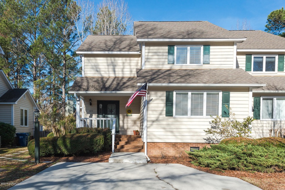 315 Wimbledon Ct
