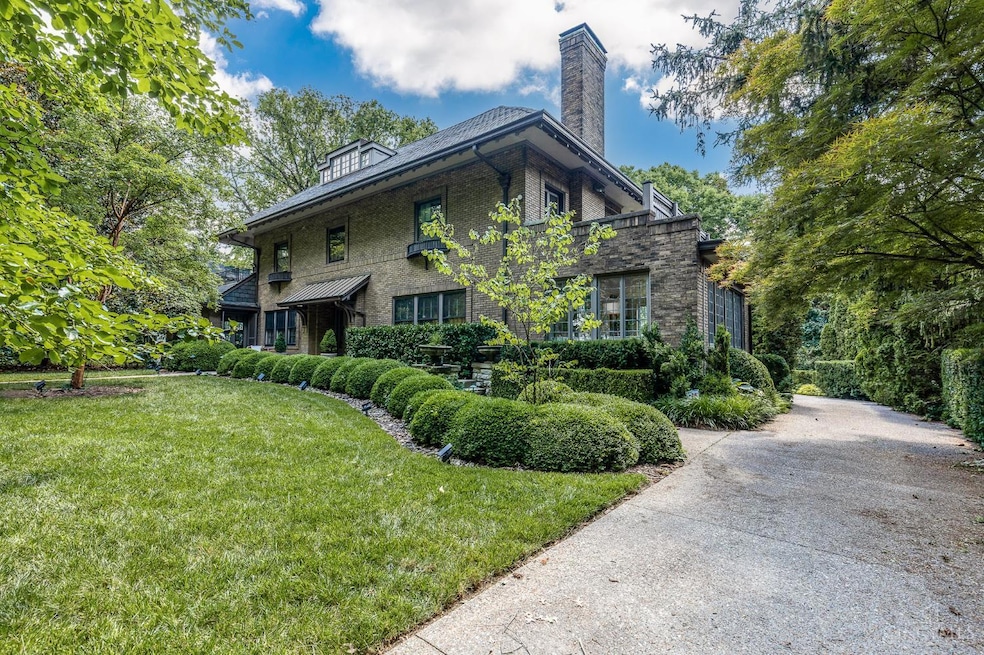 4061 Beechwood Ave, Cincinnati, OH 45229 - photo 1