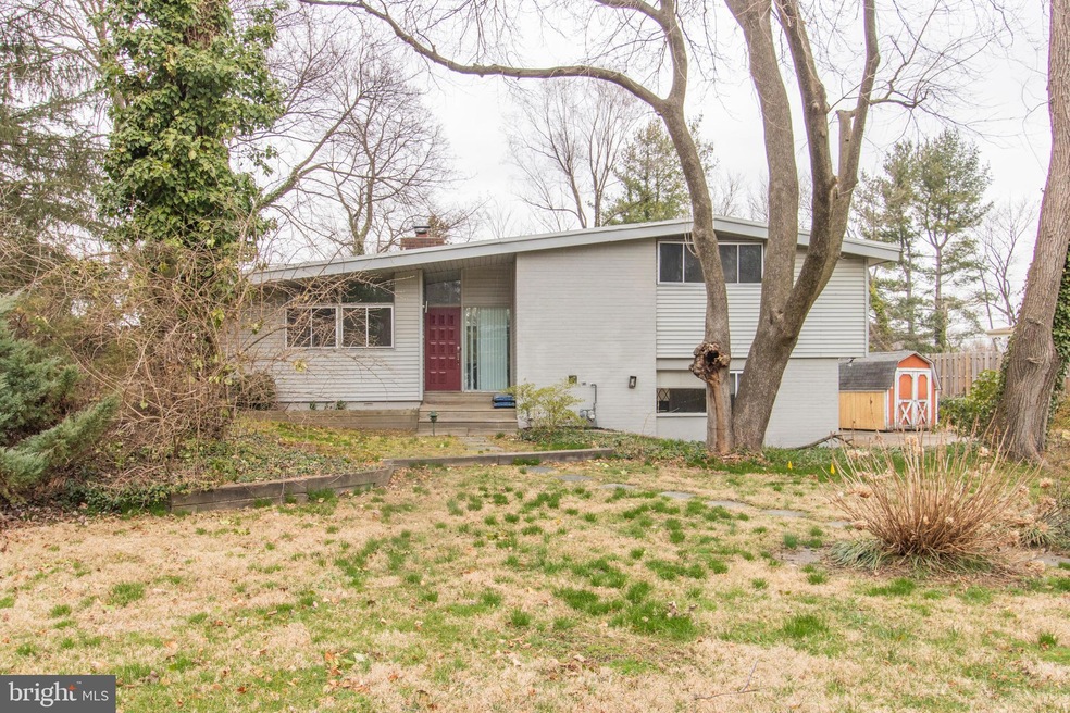 4107 Barberry Dr, Lafayette Hill, PA 19444 - photo 1