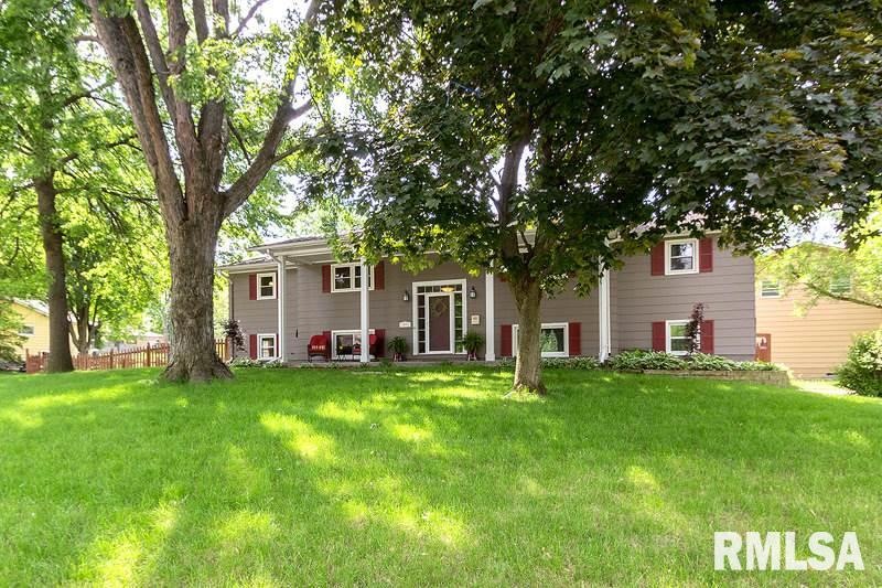 1603 Skyline Dr, Bettendorf, IA 52722 - photo 1