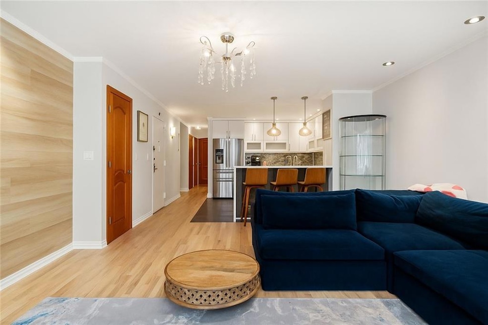 For Sale $725,000 • Co-Listing Agent