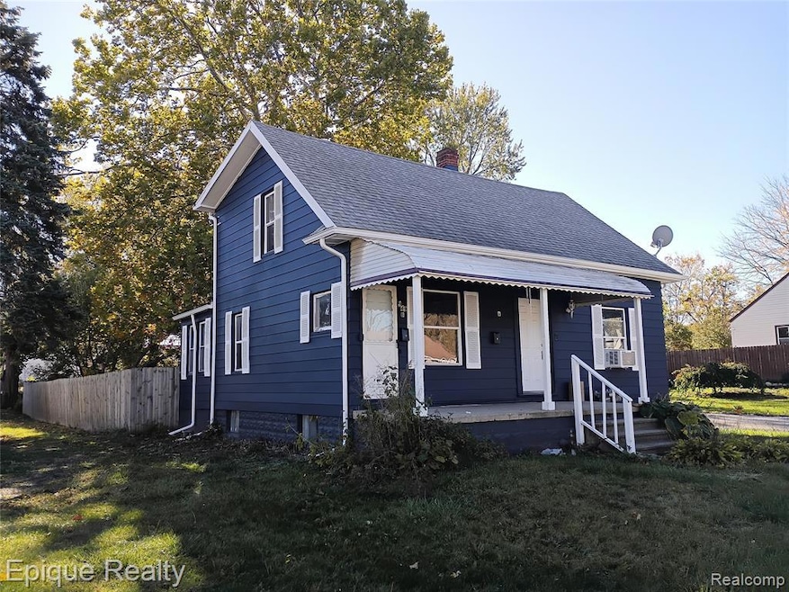 For Rent $1,200/month