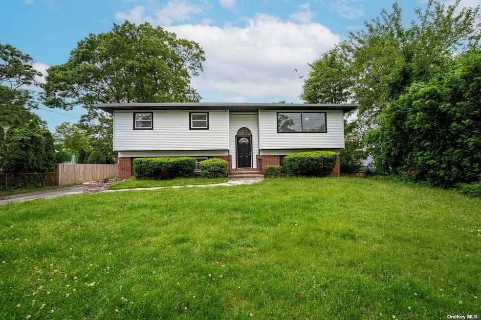 Sold $605,000 • Co-Listing Agent