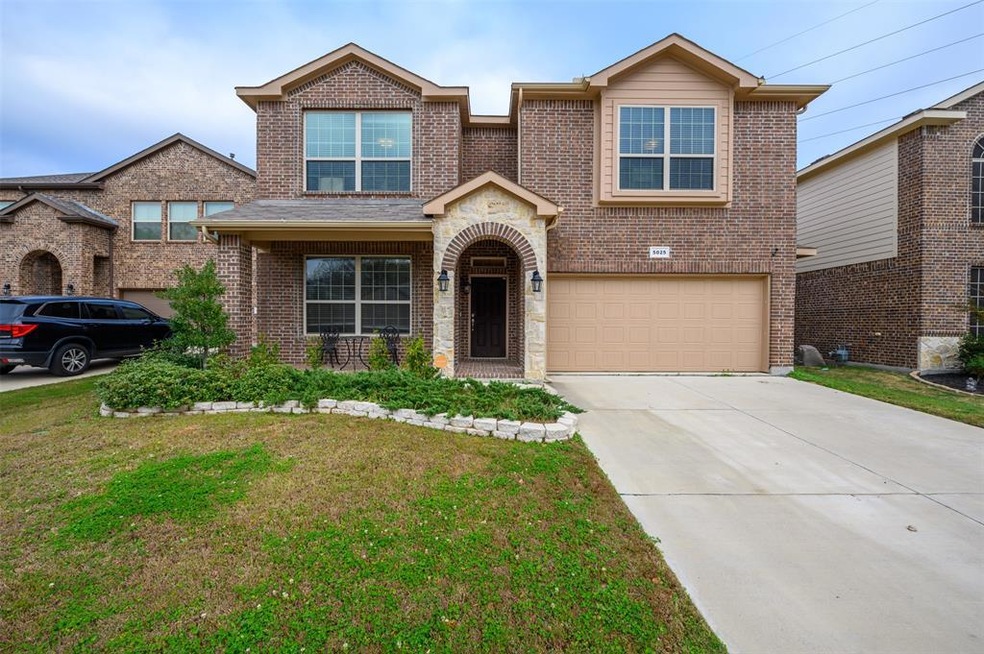 5025 Split Rock Dr, Denton, TX 76210 - photo 1