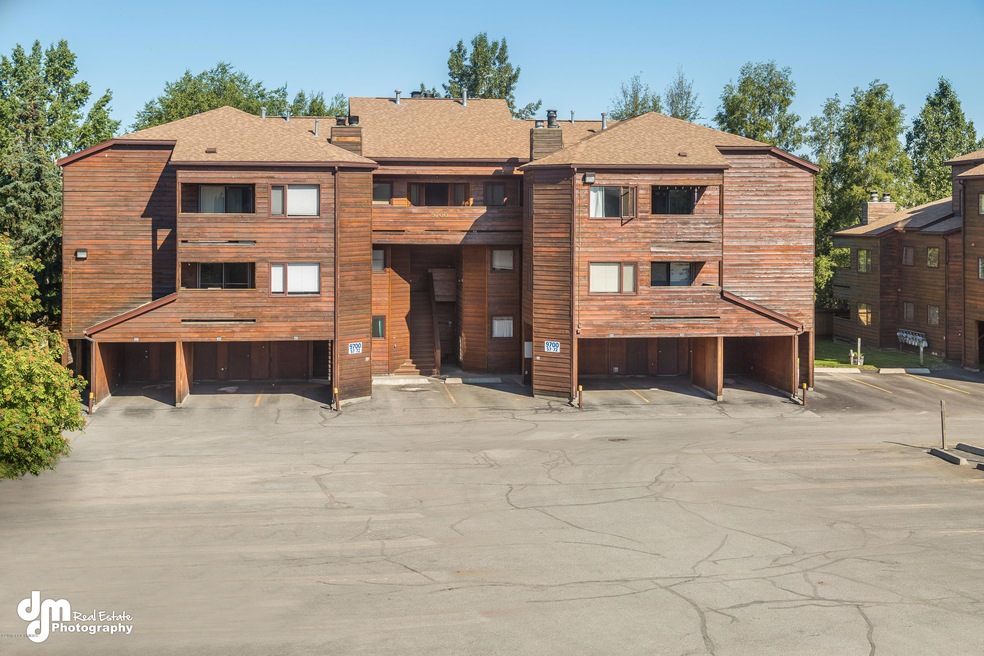 Exterior_DMD_3418-FULL