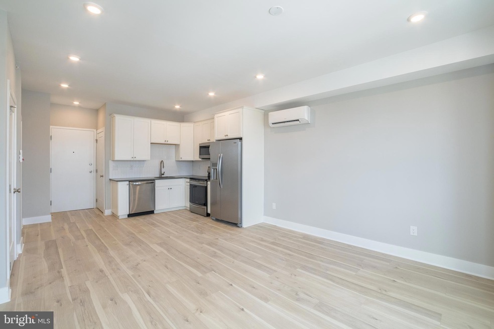 5230 Walnut St unit 5F, Philadelphia, PA 19139 - photo 1